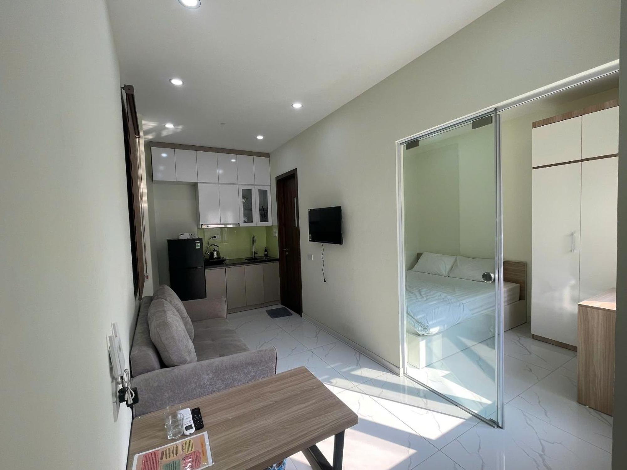 Era Apartment Xuan Thuy Hanoi Exteriör bild