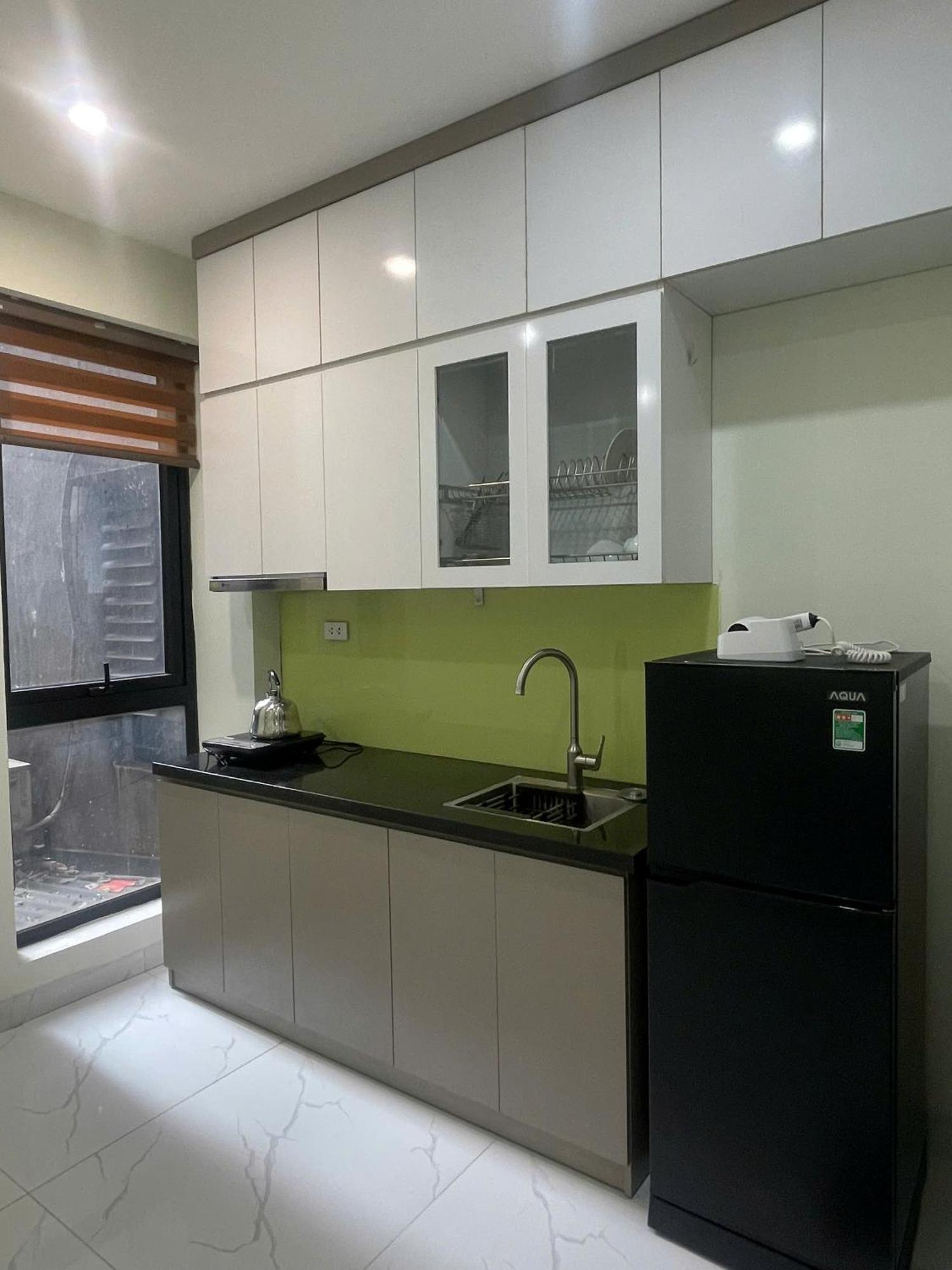 Era Apartment Xuan Thuy Hanoi Exteriör bild